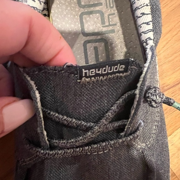 Hey Dude Men's Welsh Chambray Sea Blue Casual Shoes, size 8, distressed, GUC - Picture 2 of 7